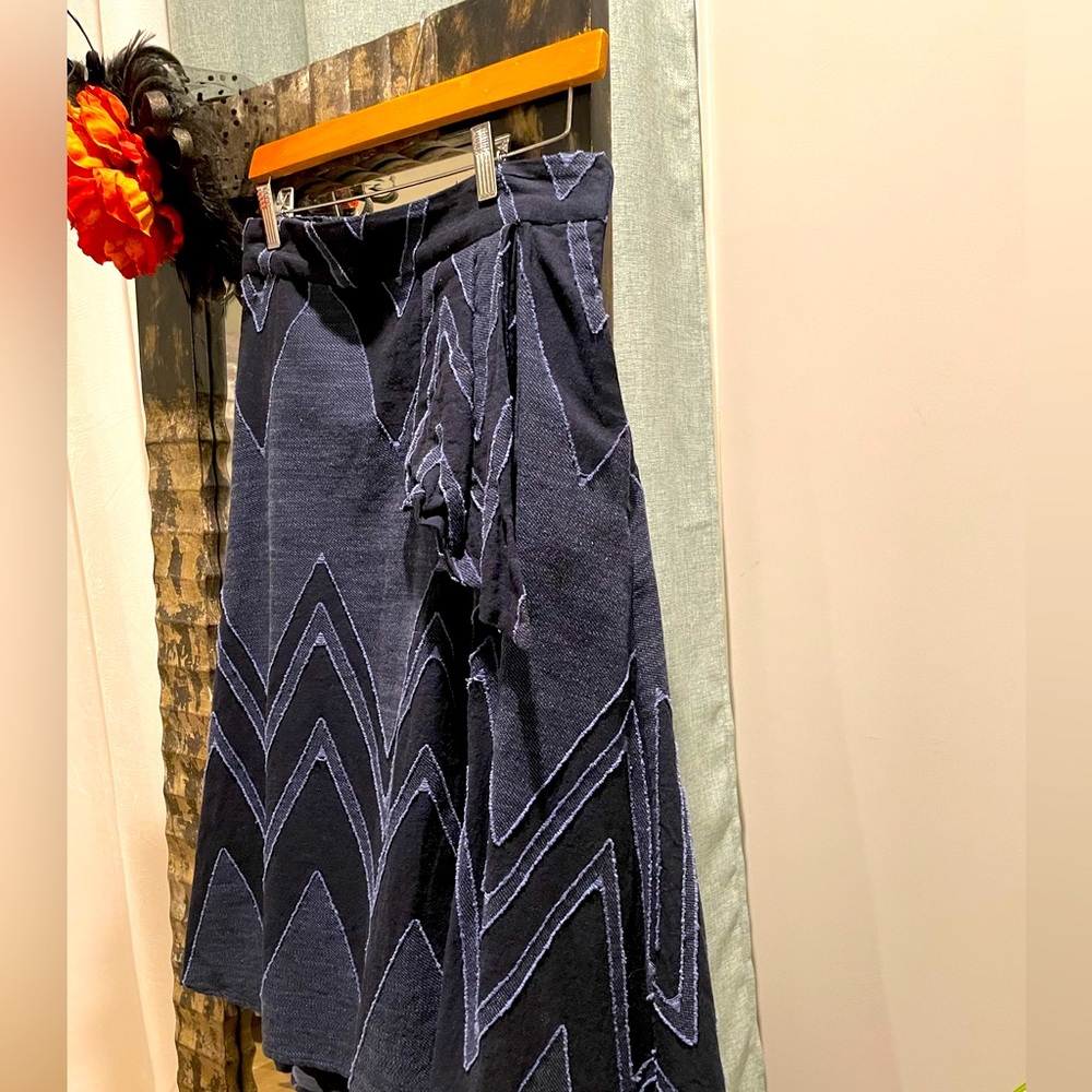 Eva Franco navy blue denim skirt